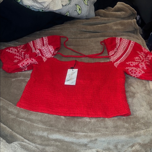 Strut & Bolt Tops - Women strut and bolt top